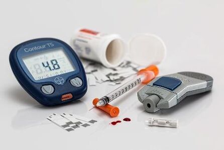Diabetes vyžaduje injekce inzulínu a každodenní sledování hladiny cukru v krvi